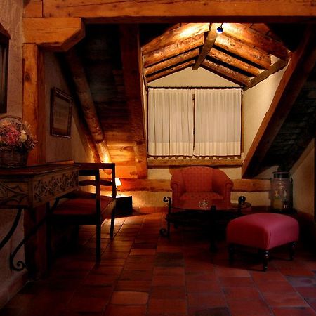 Posada El Zaguan Turegano ภายนอก รูปภาพ