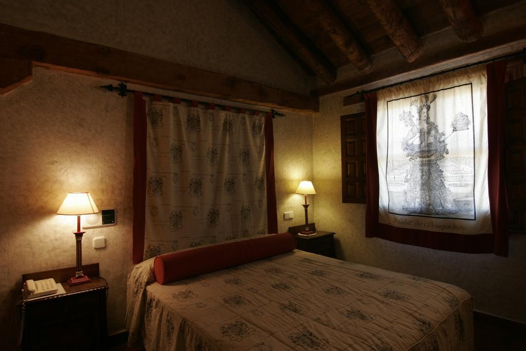 Posada El Zaguan Turegano ห้อง รูปภาพ