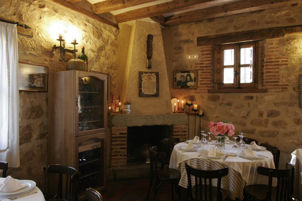 Posada El Zaguan Turegano ภายนอก รูปภาพ